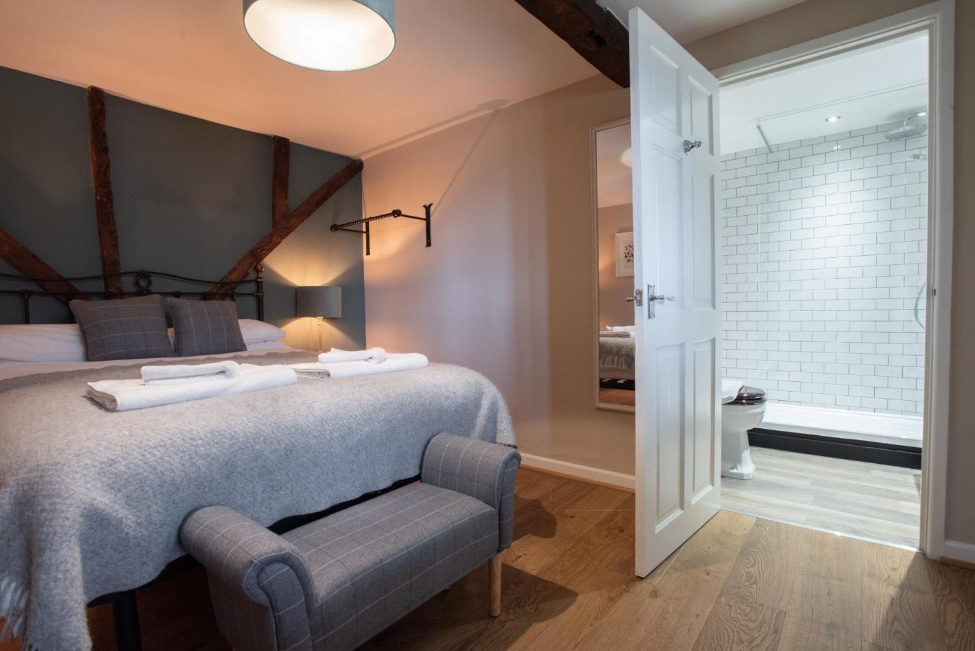 Bed and Breakfast The Talkhouse Stanton Saint John Экстерьер фото